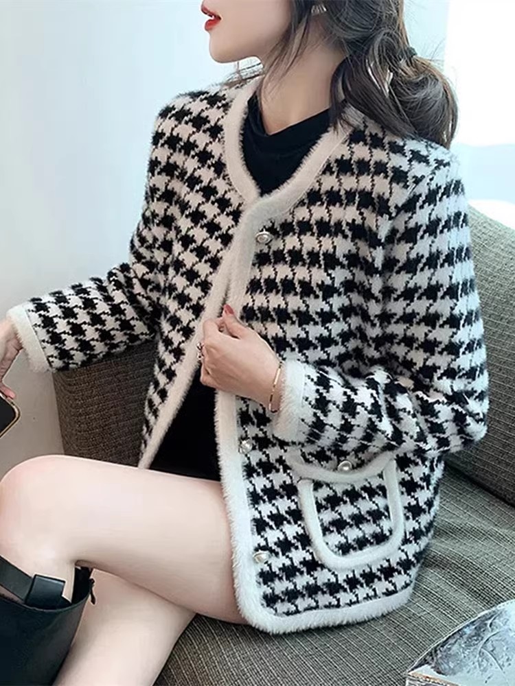 2023秋季新款小香風千鳥格仿貂絨外套短款寬鬆顯瘦針織開衫女上衣