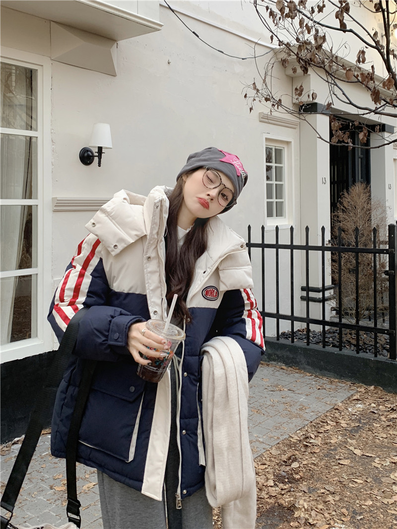 Real shot 2023 winter new design stitching hooded quilted thickened warm cotton jacket