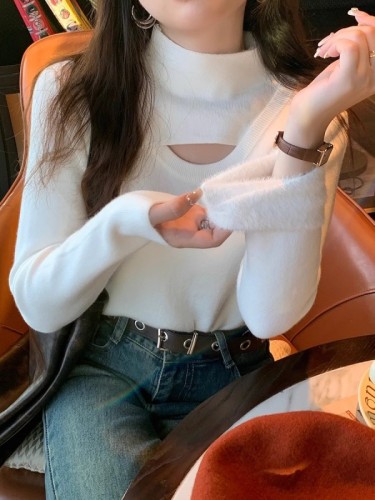 Winter Women's Thicker Knit Sweater, High-End  New Arrival, Warm Fleece Lining, Stylish Top for Layering