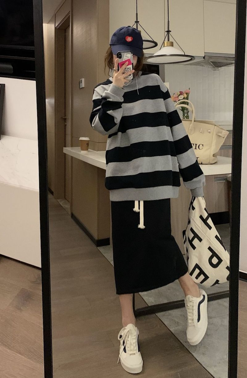魚鱗薄款 時尚超火復古條紋長袖圓領衛衣女秋裝新款ins寬鬆百搭潮