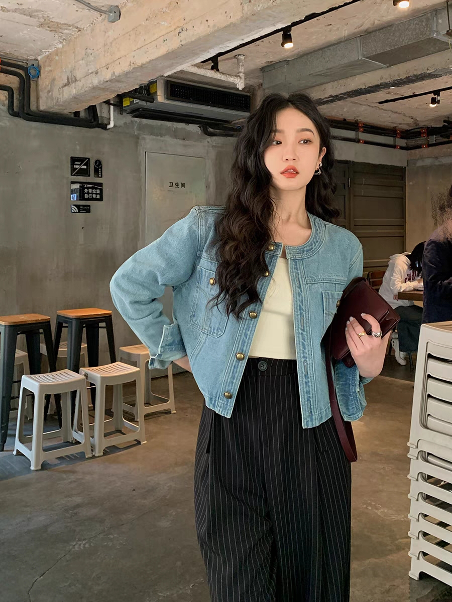 任小藝藍色小個子短款牛仔外套女設計感小眾顯瘦春秋2023新款上衣