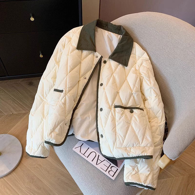 Xiaoxiangfeng rhombus light cotton jacket for women 2023 winter new style small loose quilted short down jacket