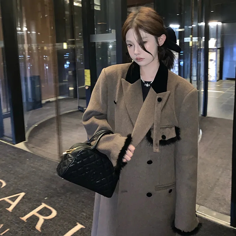 Tomato Man Dusk Art Museum fashionable contrasting mink fur coat women's high-end silhouette wool coat