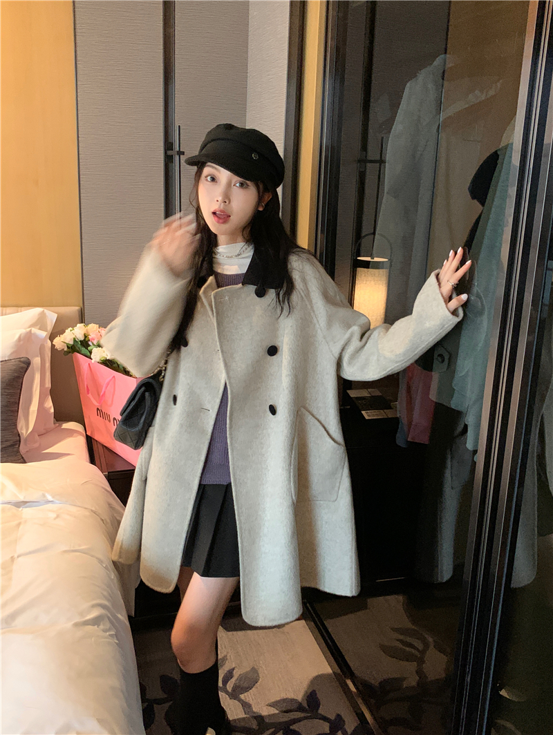 Long woolen windbreaker coat for women, high-end and temperament, small French style small fragrant woolen coat for winter