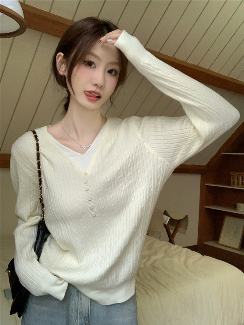 Autumn clothing 2023 new style lazy design v-neck fake two-piece sweater slimming bottoming sweater outer wear for women