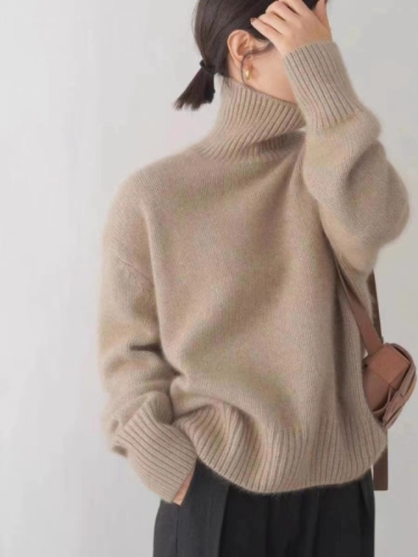 High-end gray gentle thickened raccoon velvet turtleneck sweater for women  new winter inner sweater