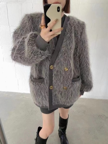 Xiaoxiangfeng fur coat women's winter  new Korean version thickened loose mid-length V-neck long-sleeved top