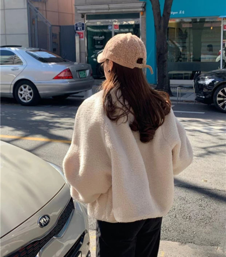 仿羊羔毛小香风长袖外套女秋季韩版新款宽松时尚保暖开衫