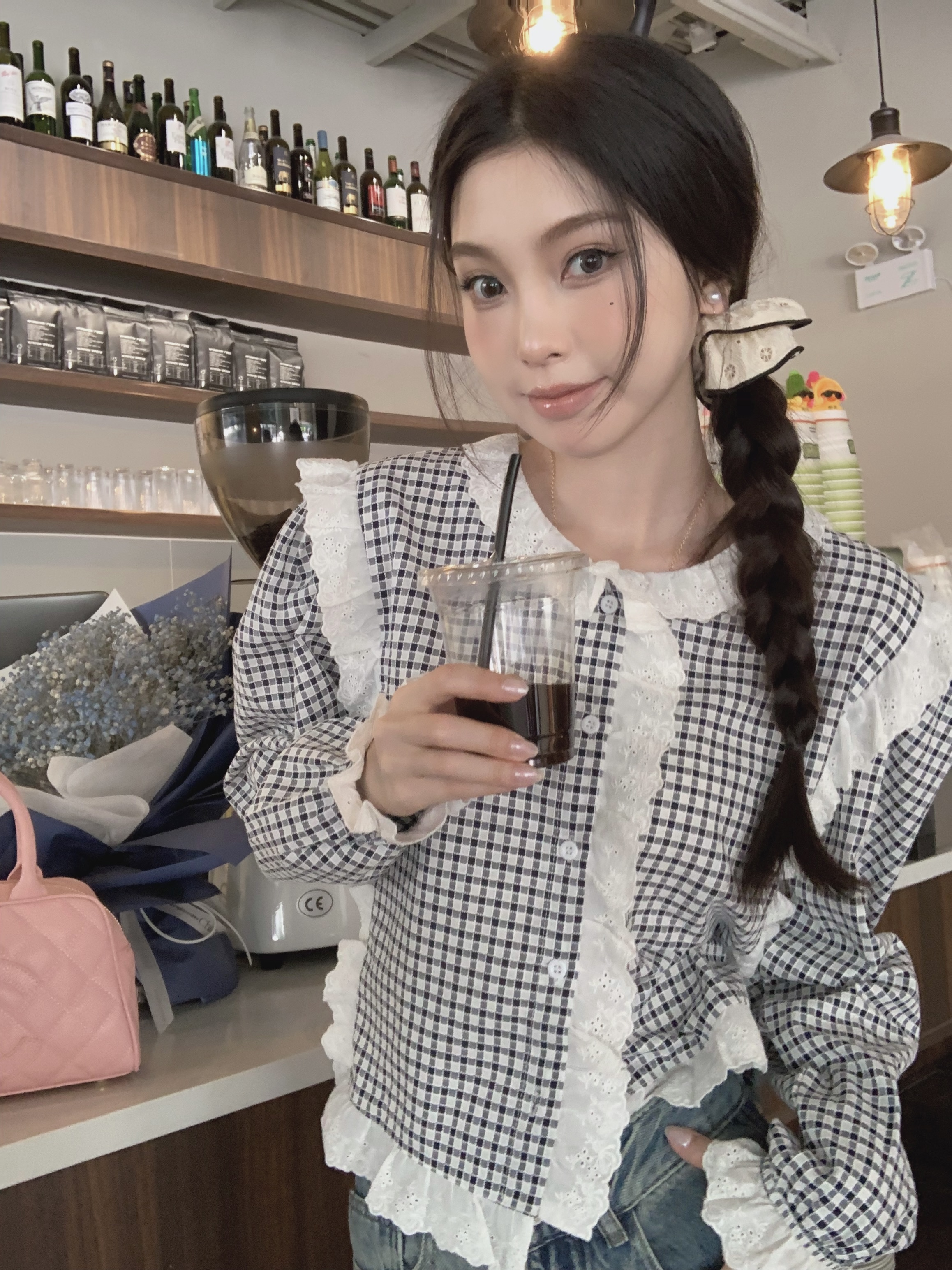 Real shot of French retro lace small stand-up collar plaid shirt