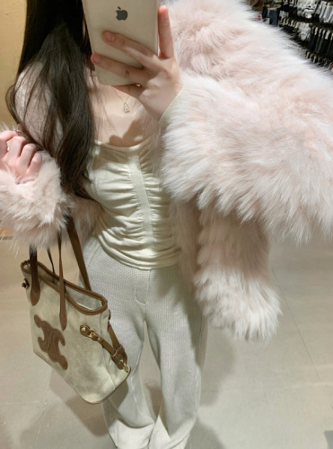 Real shot of V-neck pullover knitted inner + temperamental pink gentle hanging fox fur coat