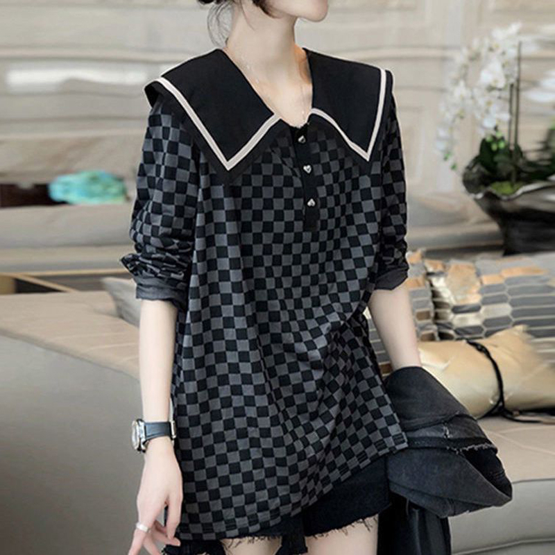 Black doll collar plaid T-shirt women's design niche thin bottoming top autumn 2023 new European station