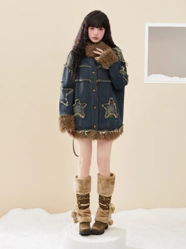 Drowning three fish fur splicing denim jacket for women in autumn and winter for small people, quilted thickened fur collar, retro frayed top