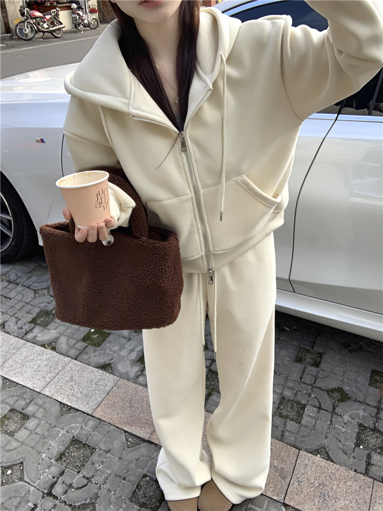 Actual shot ~ Relaxing paper man versatile plus velvet slimming lazy sweatshirt casual pants suit for women