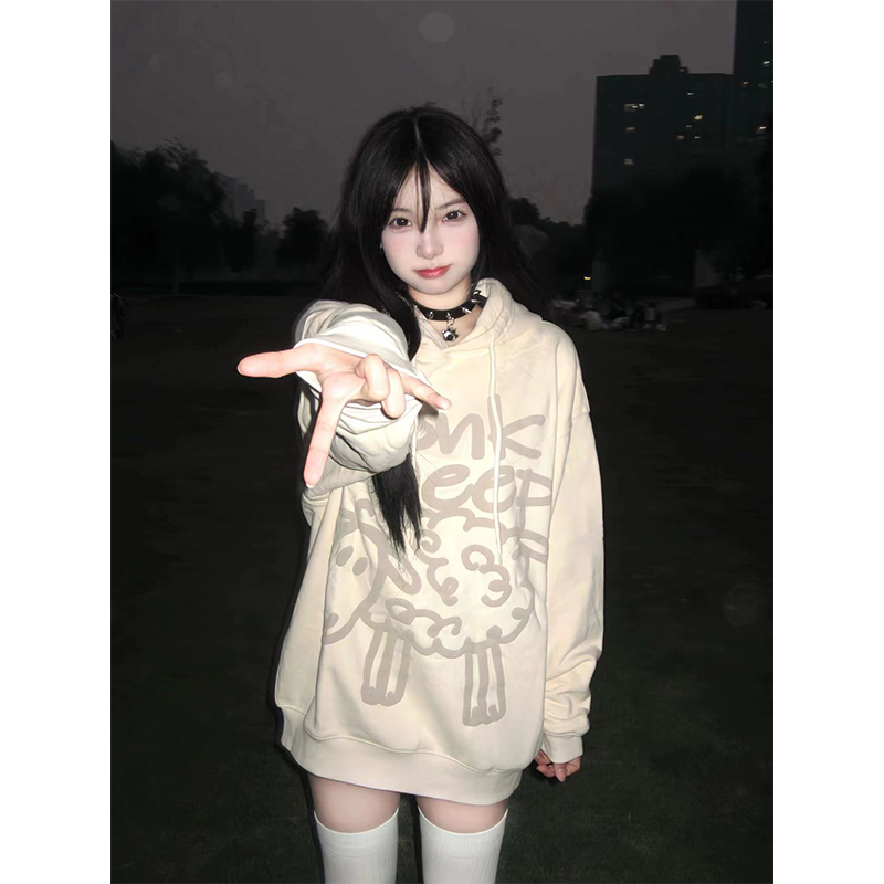Official picture of Chinese cotton composite silver fox velvet foam letter lamb print plus velvet thickened hooded sweatshirt for women