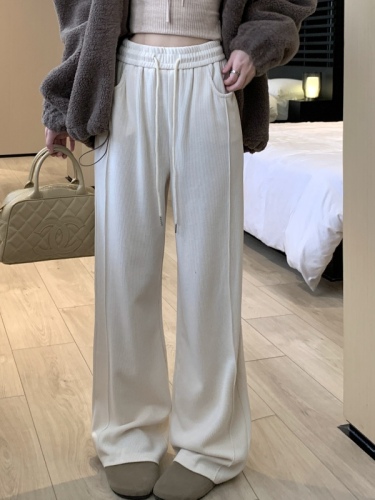 Actual shot of three-color vertical pattern casual pants with drapey front pleats and pocket trousers with design elastic waist straight pants