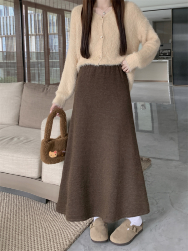 Actual shot ~ Autumn and winter lazy style solid color skirt women's high waist slimming A-line covered mid-length skirt