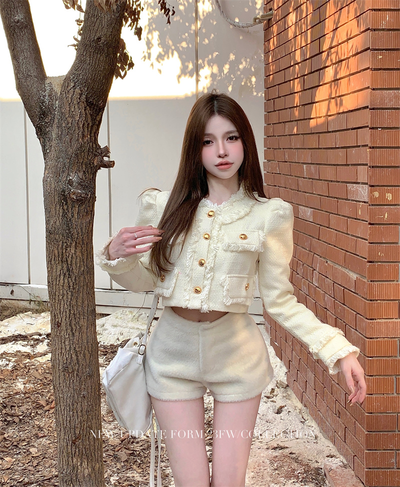 Actual shot of apricot tweed small fragrant style short cotton jacket + mink velvet casual leggings boots and pants set