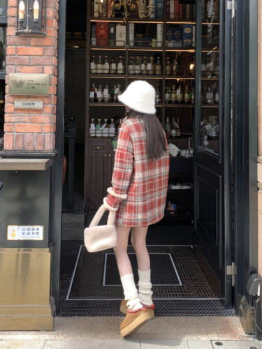 Actual shot ~ Korean style loose Christmas and New Year plaid high collar long woolen jacket