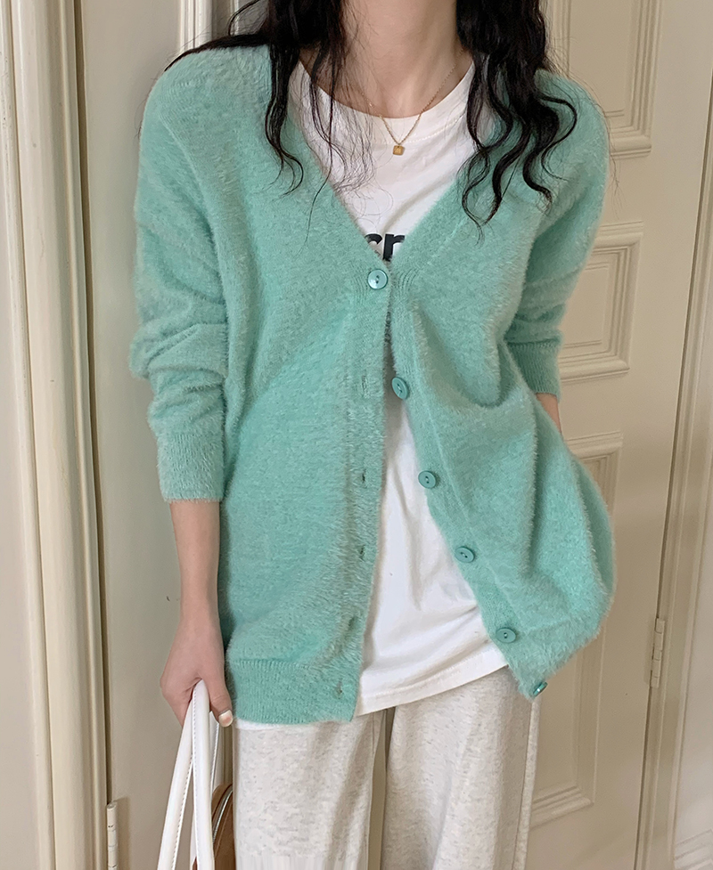 Actual shot of three standard loose v-neck single-breasted plush knitted sweater jacket for women