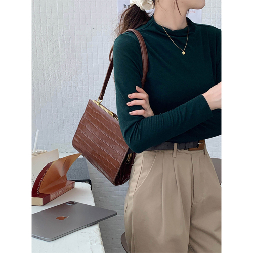 Real shot of solid color long-sleeved knitted inner autumn and winter Korean version ins new women's 2023 slim half turtleneck bottoming shirt