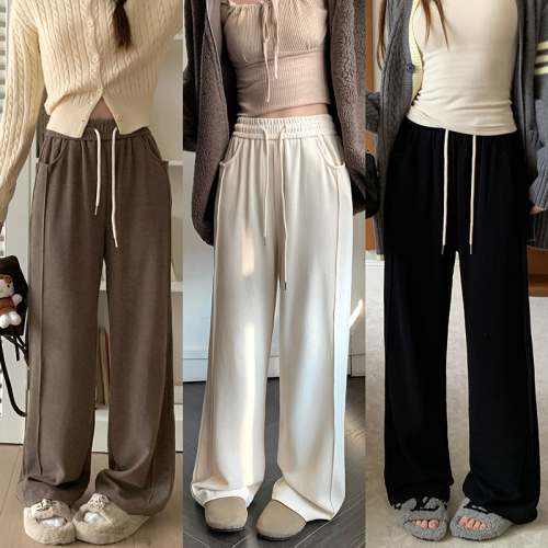 Actual shot of three-color vertical pattern casual pants with drapey front pleats and pocket trousers with design elastic waist straight pants