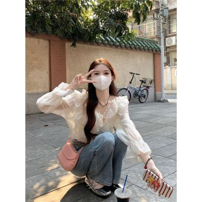 Ruffled V-neck long-sleeved shirt for women, spring new French niche design, chic small shirt, sun protection clothing