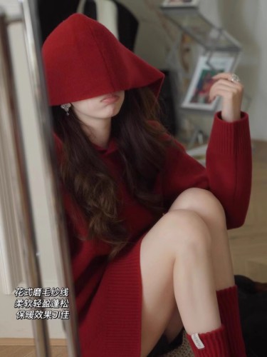 Little Red Riding Hood Lazy Red Hooded Sweater Women's Winter Loose Knitwear