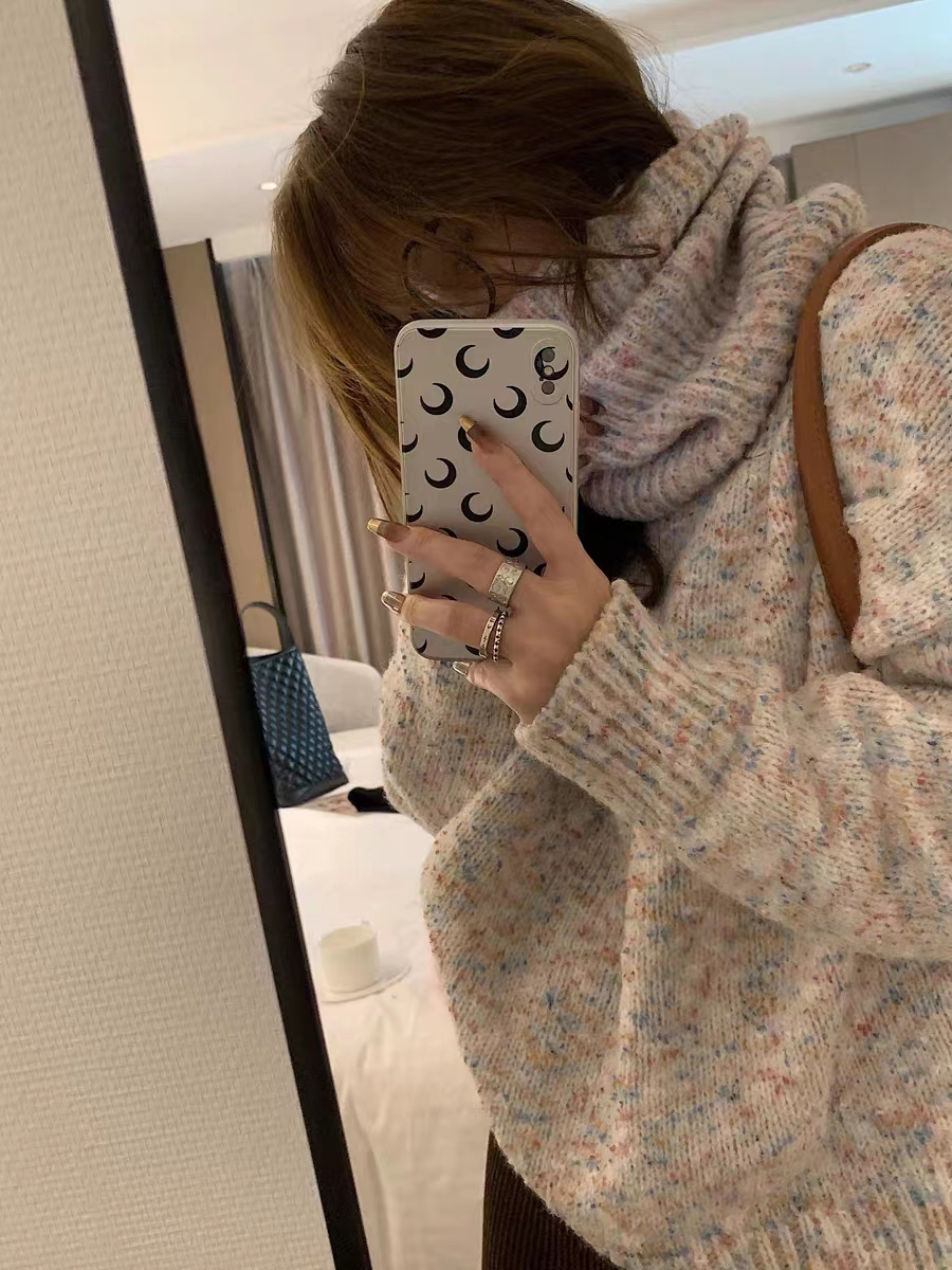 洋氣可脫卸圍脖保暖設計雜色編織線V領大版套頭冬季針織寬鬆毛衣