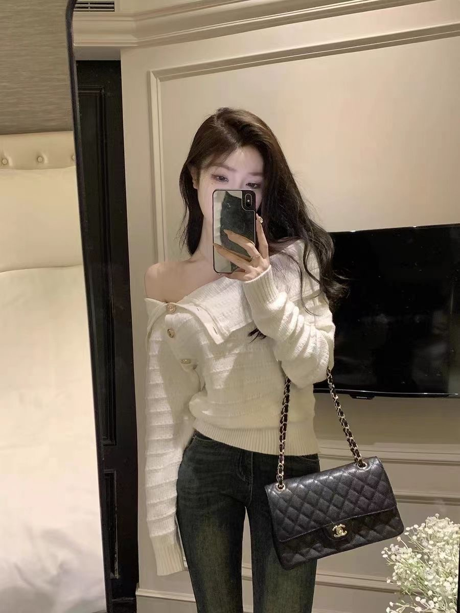 2023 one-shoulder sweater top off-shoulder new sweater one-shoulder collar sexy long-sleeved hot girl early autumn temperament
