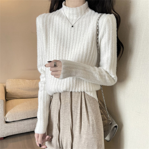 Real shot of mink velvet white knitted sweater for women in autumn and winter with velvet half turtleneck bottoming top