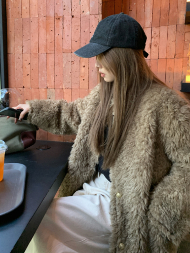 Real shot of Xiaoxiangfeng fur one-piece thickened warm temperament jacket