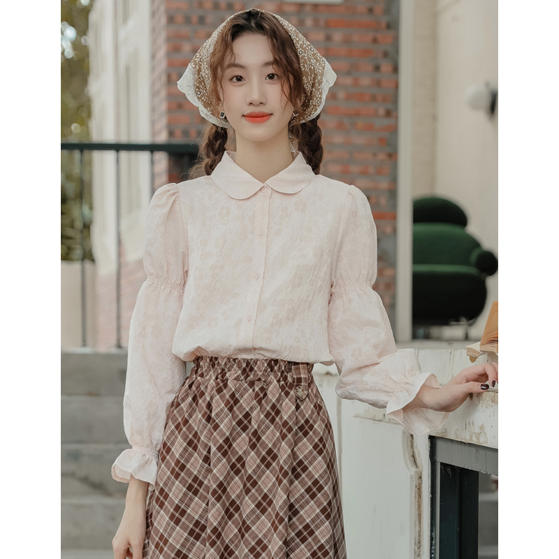No less than 99 real shot autumn and winter gentle and sweet college style pink puff sleeve shirt