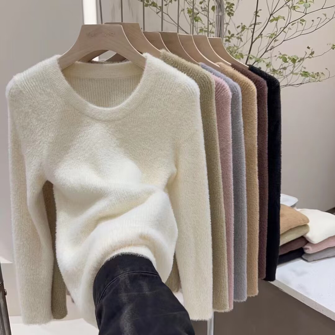 Actual shot - women's thickened fleece sweater 2023 new round neck bottoming shirt in autumn and winter with integrated fleece top