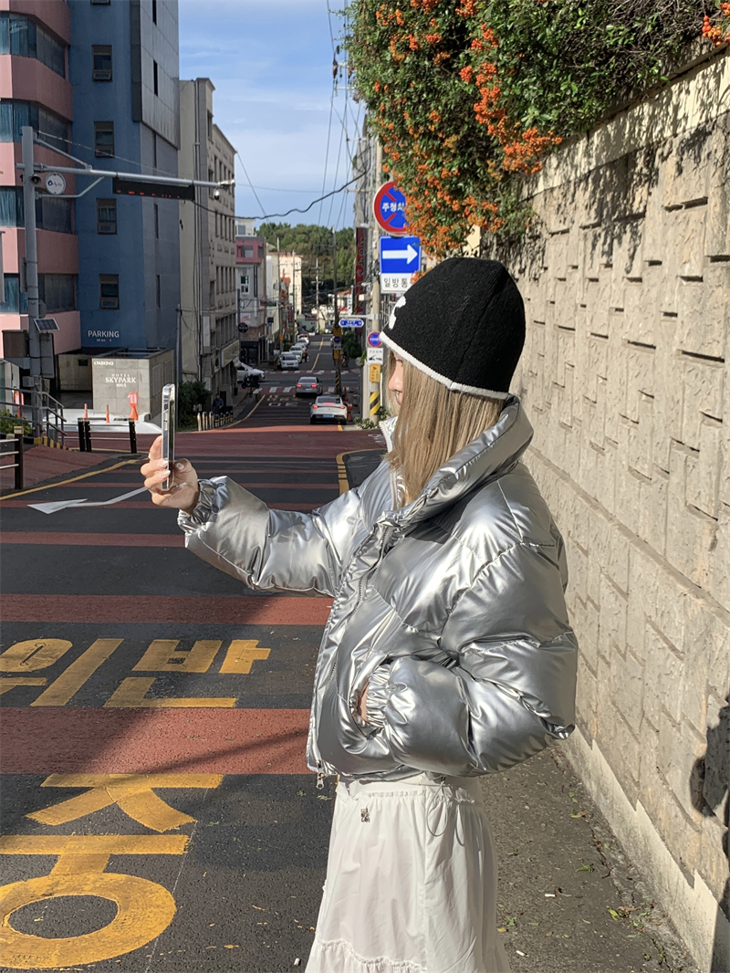 Actual shot ~ Korean niche blogger’s same shiny stand-collar warm down jacket, short cotton jacket