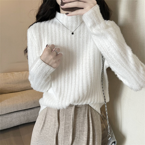 Real shot of mink velvet white knitted sweater for women in autumn and winter with velvet half turtleneck bottoming top