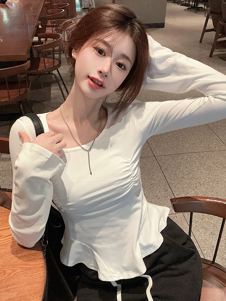 Real shot control 3!  Pure lust style trumpet sleeve pleated design niche slim slim long-sleeved T-shirt for autumn
