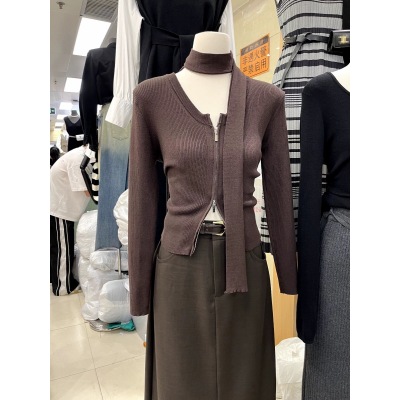 Thirteen Lines 2023 Autumn New Korean Style Round Neck Zipper Slim Fit Scarf Knitted Cardigan