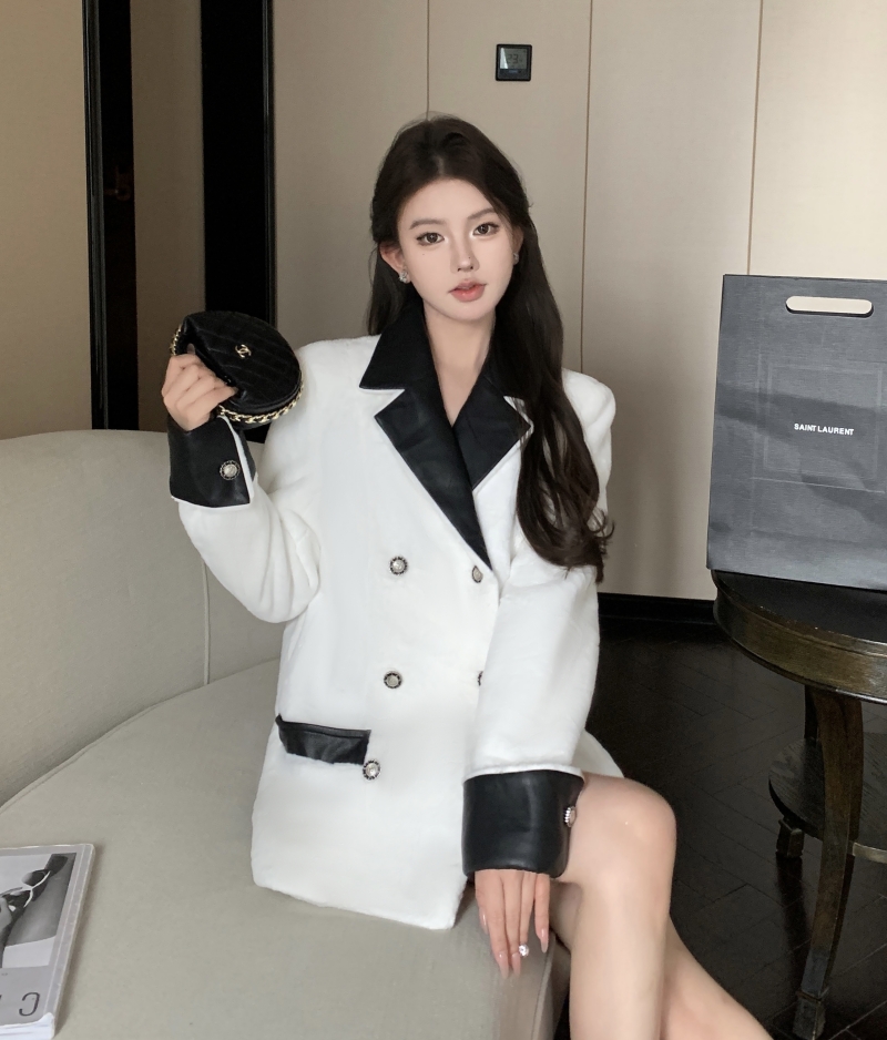 Real shot of second-hand imitation mink fur and contrasting color suit jacket, winter temperament straight loose suit