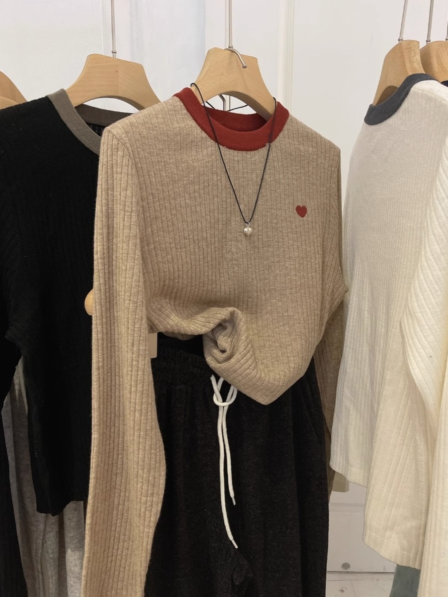 Lazy, soft and waxy love embroidered wrapped collar wool knitted bottoming shirt for women in autumn and winter with a round neck sweater inside the pullover