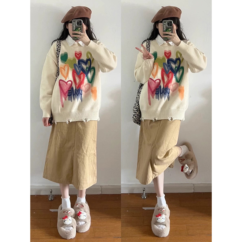 秋冬季慵懶風毛衣女寬鬆韓系復古軟糯彩色愛心圓領套頭破洞針織衫