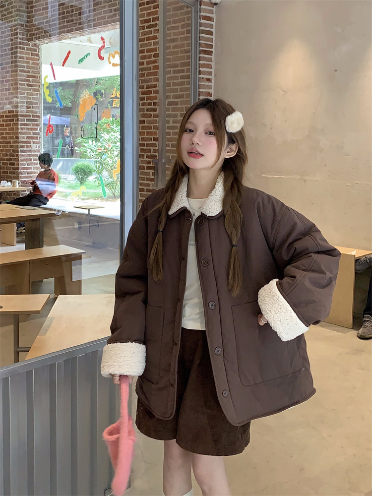 Real shot!  Warm mid-length lambswool small lapel reversible cotton jacket