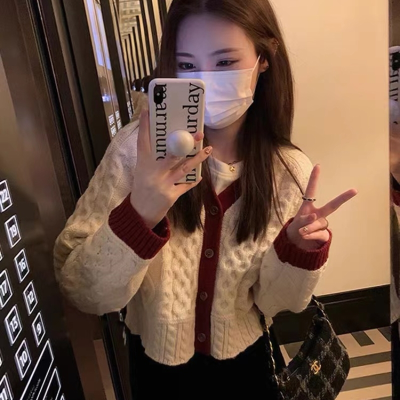 撞色短款毛衣外套女2023秋冬款麻花百搭寬鬆學院風減齡針織開衫女