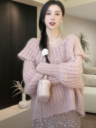 One-shoulder mohair pullover sweater for women in autumn and winter, lazy style, loose backless long-sleeved sweater top for outer wear