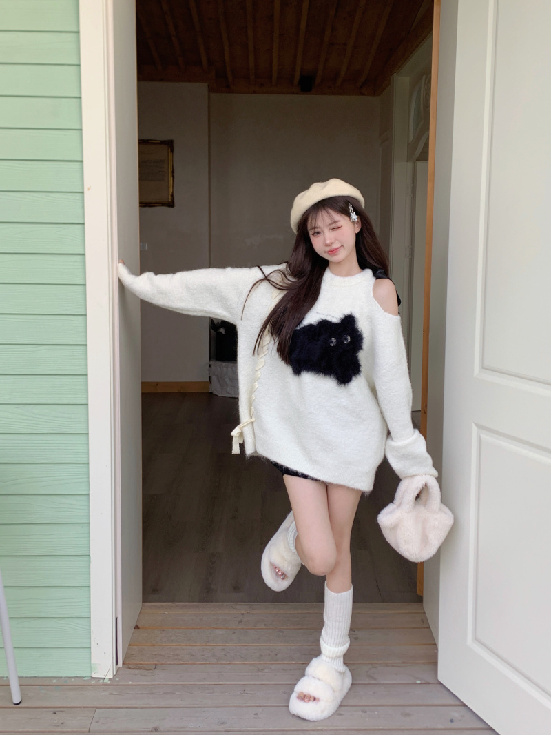 實拍 發呆小黑貓 露肩設計感奶fufu秋冬慵懶風套頭毛衣外套女