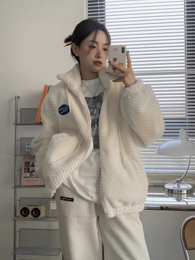 皮草毛毛外套女炸街2023秋冬新款立領白色羊羔絨百搭寬鬆短款棉服