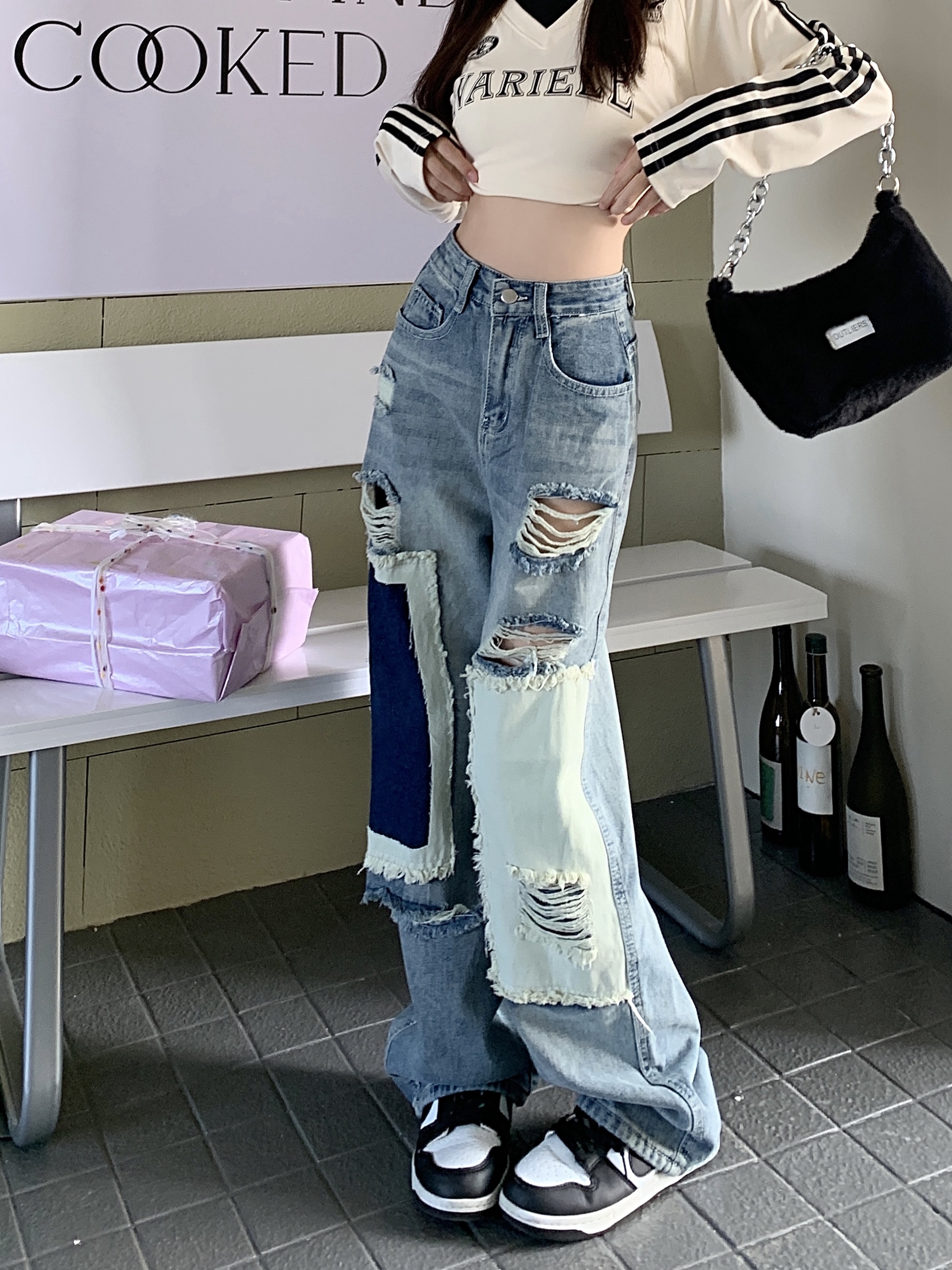 實拍！！！破洞撞色破壞直筒牛仔褲女寬鬆街頭嘻哈貼布印花