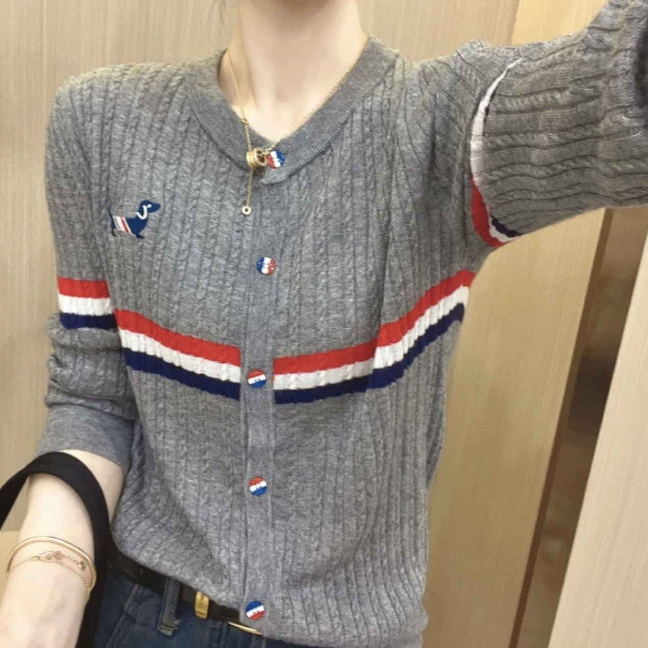 Autumn and winter embroidered sweater women's new round neck striped pullover top loose large size foreign style casual bottoming