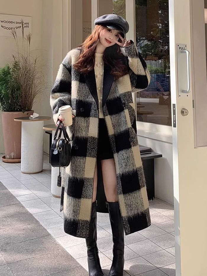 2023 autumn and winter mid-length large version black and white large plaid reversible Korean style Korean woolen jacket for women