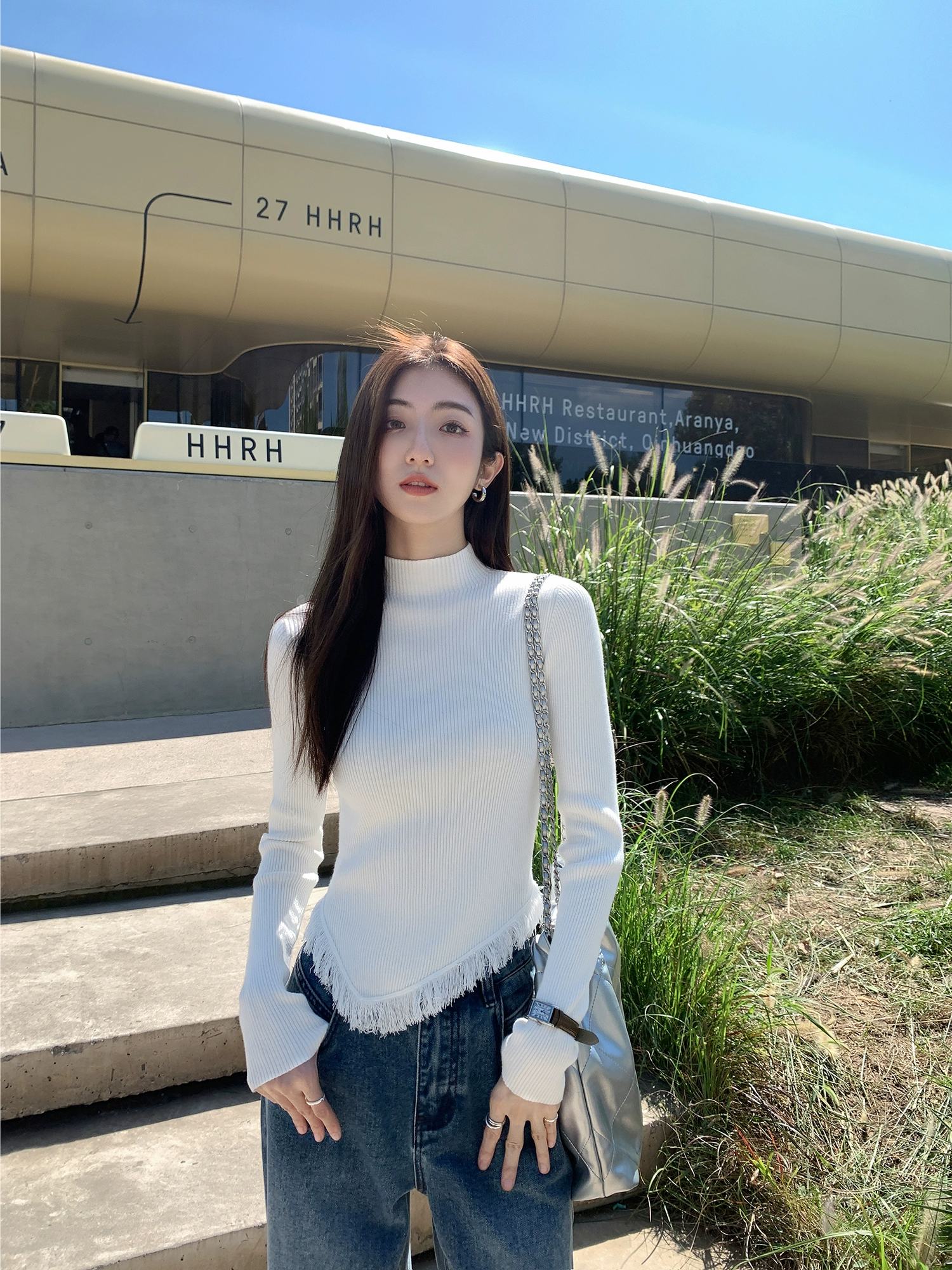 MULVAN半高領針織衫女2023秋冬修身顯瘦打底衫設計感內搭長袖上衣