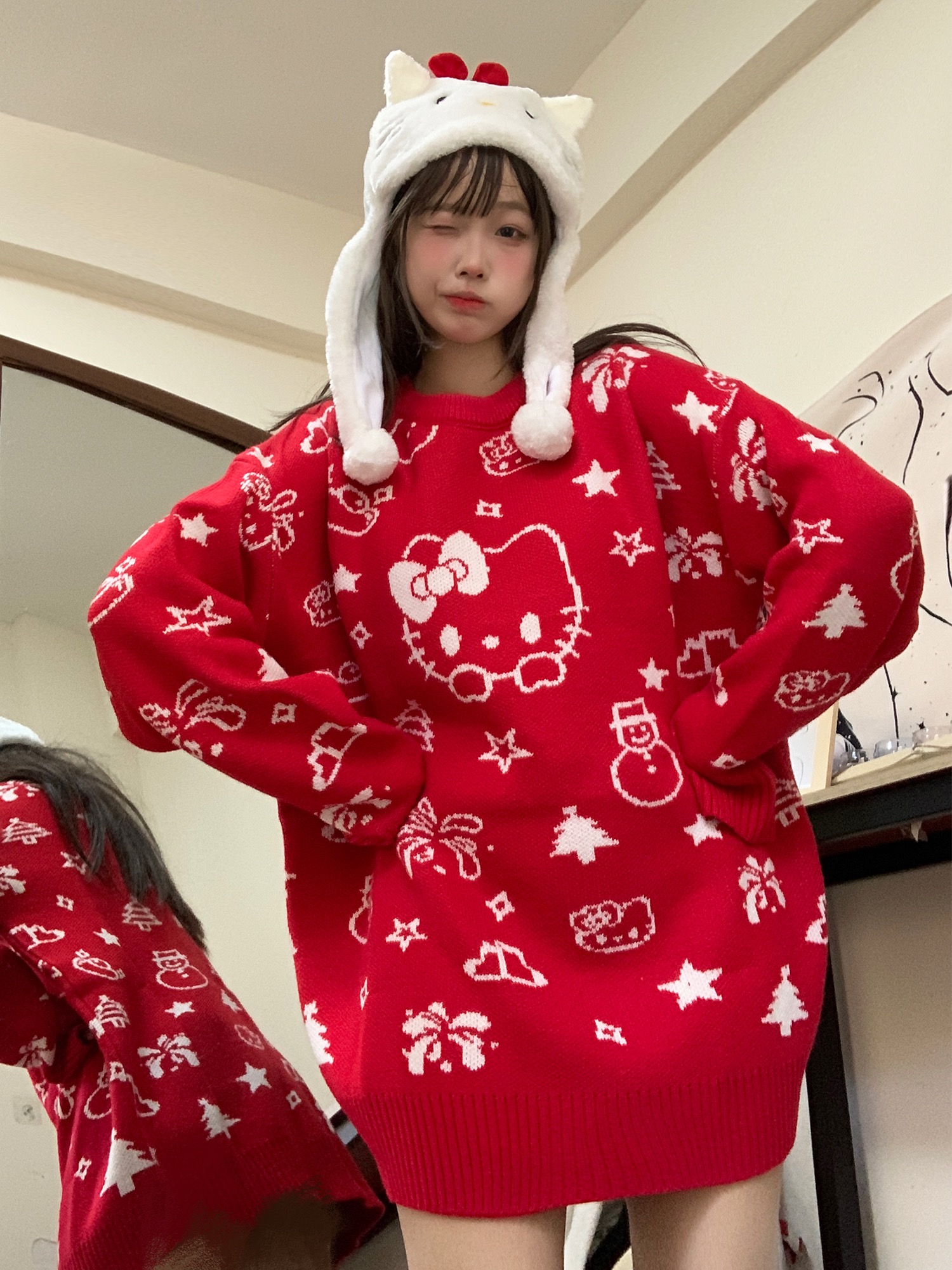 2023 new winter style sweet, gentle and lazy style cartoon Hello Kitty round neck sweater loose slimming knitted top